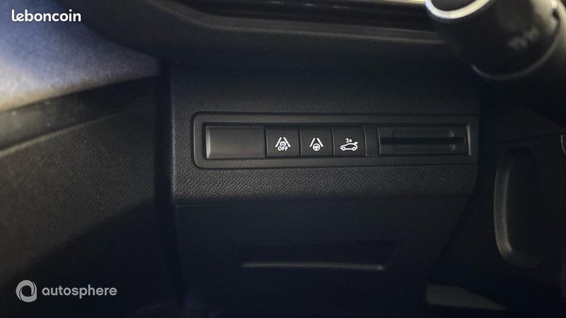Peugeot 3008 1.5 BlueHDi 130ch S&S GT EAT8 (image 27)