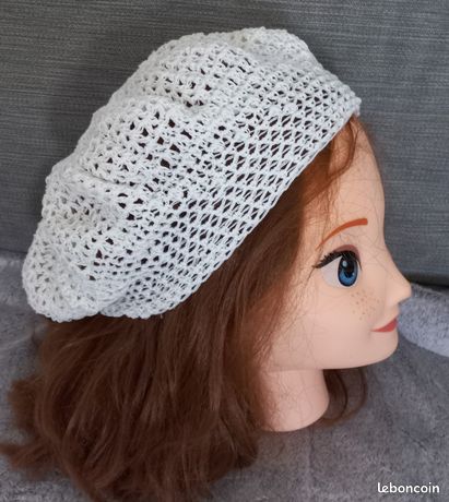 Béret Slouchy Crocheté Main – Blanc, Taille M, Fait Main