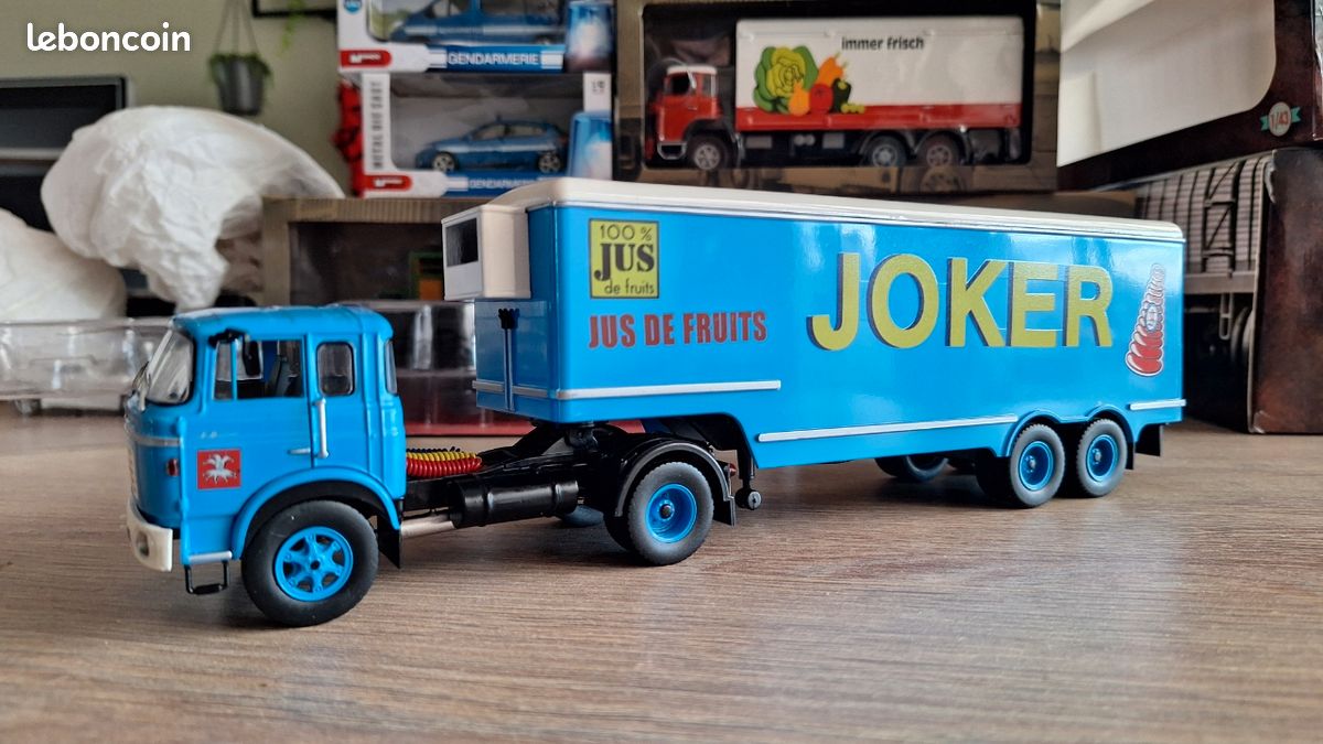 Camion Berliet TR 12 Semi-remorque Frigorifique - Modèle 1/43 IXO - Neuf En Boîte - Édition Joker