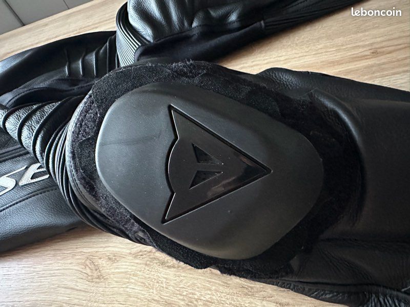 Pantalon cuir tutu Dainese delta 52 (image 3)