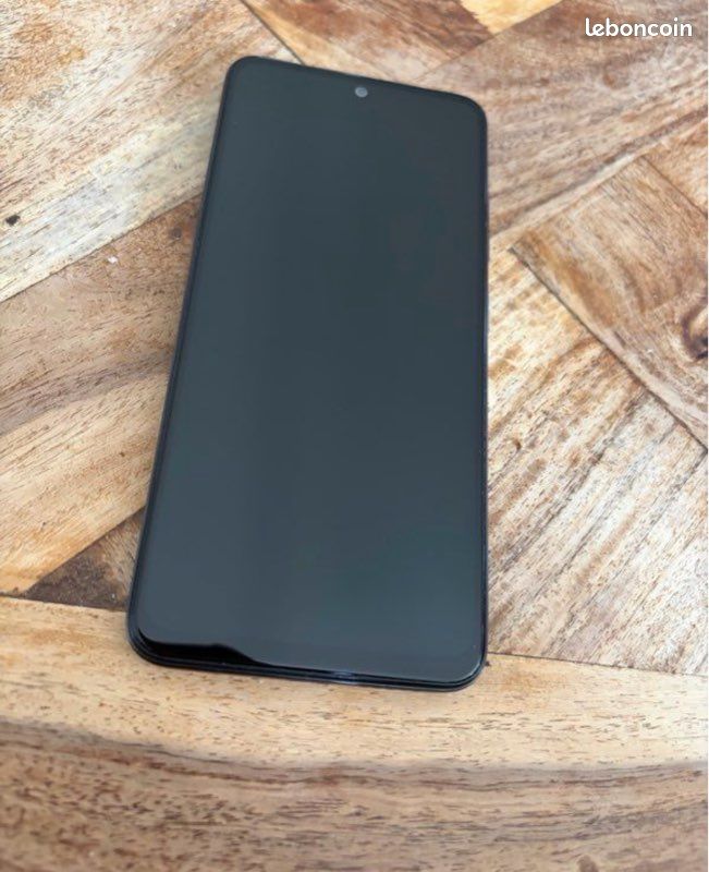Xiaomi poco 4 pro (image 3)