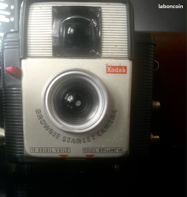 Appareil photo ancien Kodak Brownie Starlet non testé - Photo, audio & vidéo