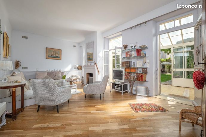 Maison 4 pièces 164 m² — 3