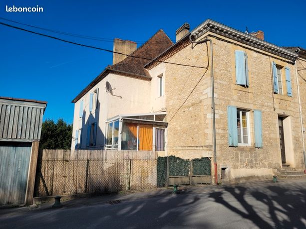 Maison de ville 10 pièces 330 m²