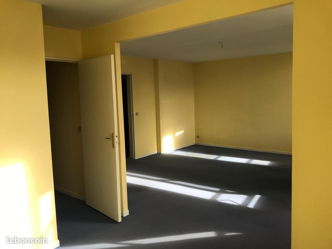 Appartement a louer montereau-fault-yonne - 2 pièce(s) - 51 m2 - Surfyn