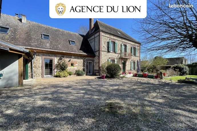 Maison 8 pièces 287 m²