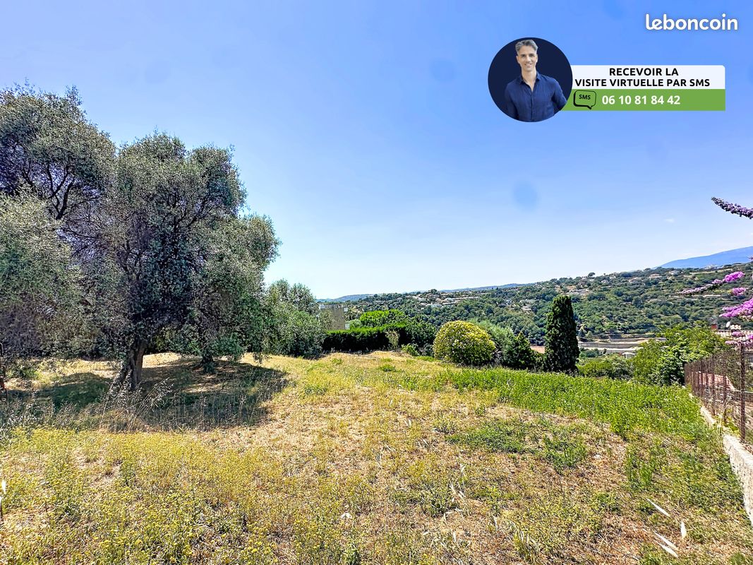 Terrain 1530 m² · à Cagnes-sur-Mer · 1 530 m² · 599 900 €