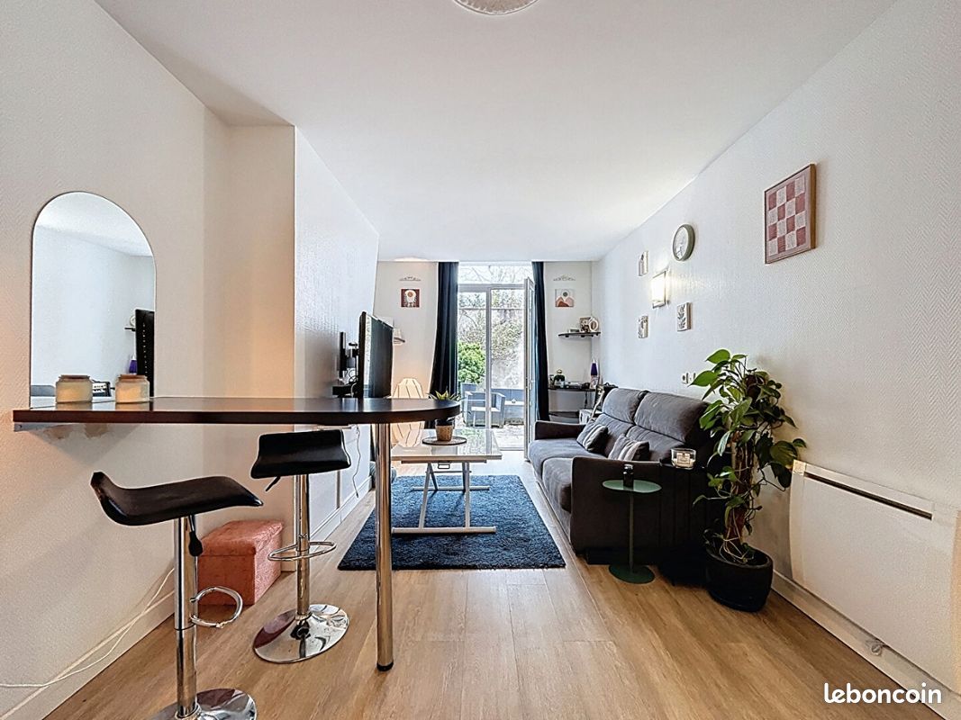 Appartement 1 pièce 30 m² · à Tours · 30 m² · 645 €