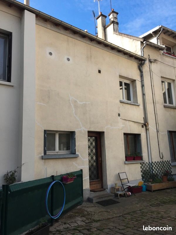 Maison 1 pièce 120 m² · à Bougival · 120 m² · 936 000 €