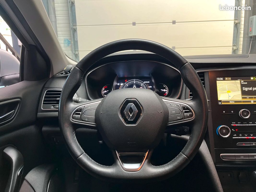 RENAULT MEGANE IV BERLINE Blue dCi 115 EDC - Business INTENS (image 18)