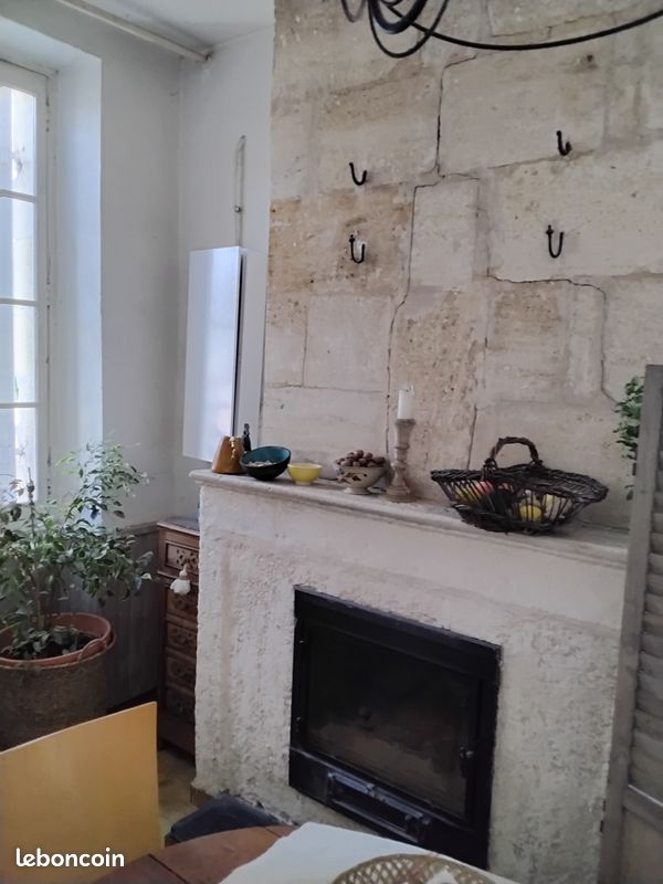 Maison 4 pièces 110 m² · à Lamarque · 110 m² · 242 000 €