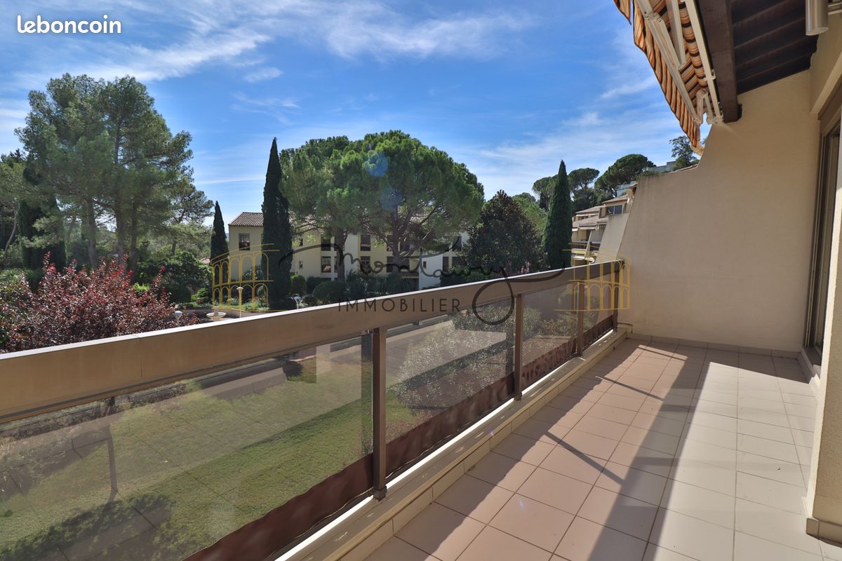 Appartement 6 pièces 116 m² · à Nîmes · 116 m² · 419 000 €