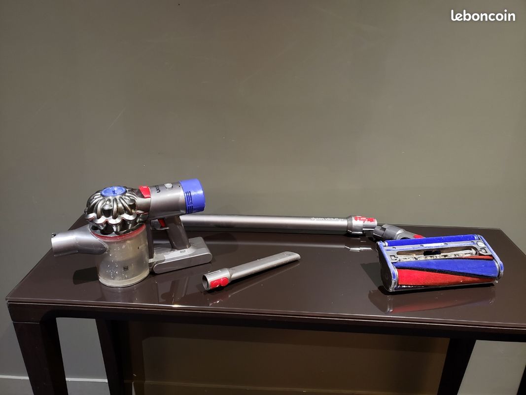 Aspitateur Dyson V8 Fluffy + (image 1)