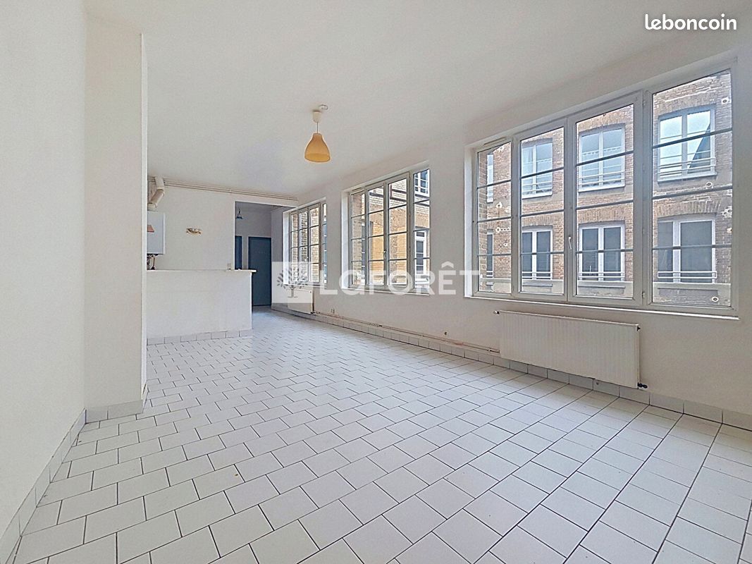 Appartement 2 pièces 47 m² · à Elbeuf · 47 m² · 52 000 €