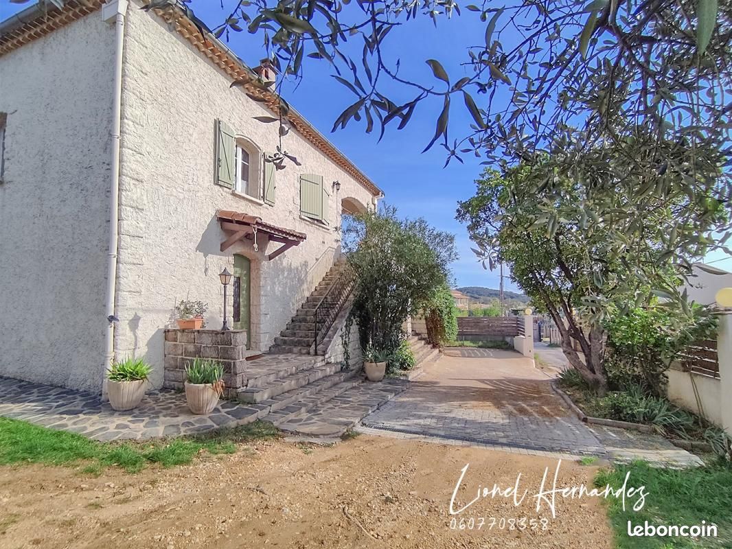 Maison 9 pièces 238 m² · à Alès · 238 m² · 362 000 €