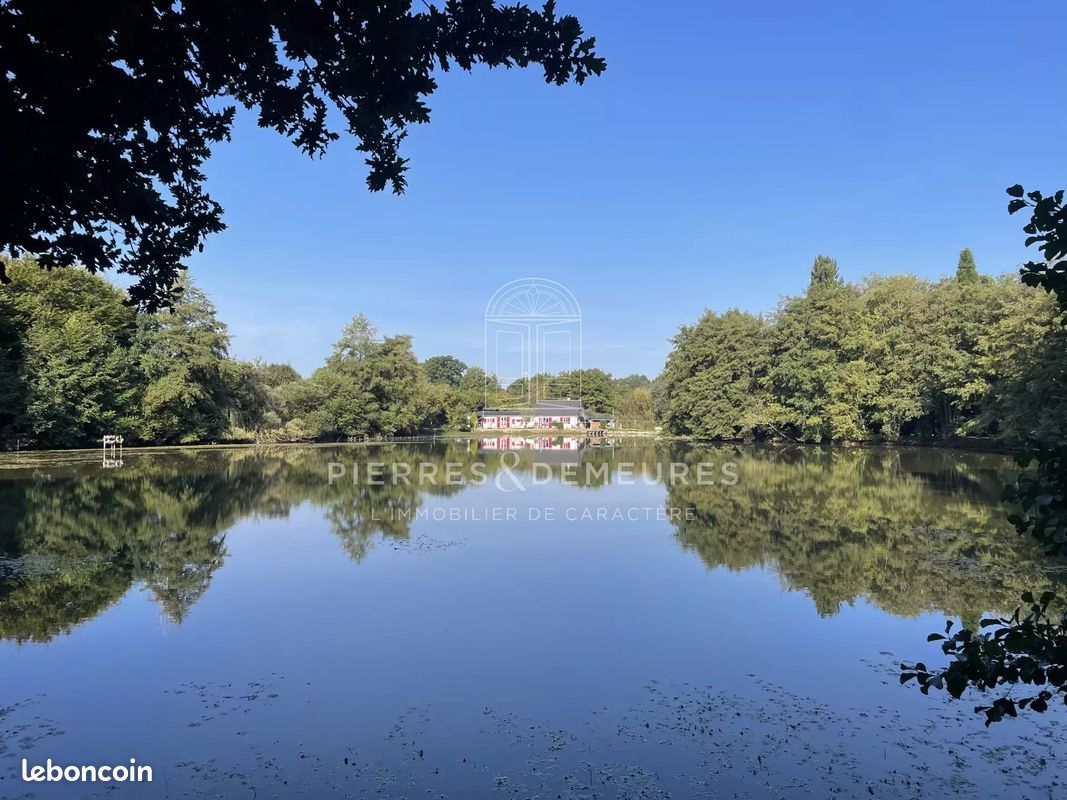 Maison 4 pièces 137 m² · à Saint-Bonnet-Tronçais · 137 m² · 355 000 €