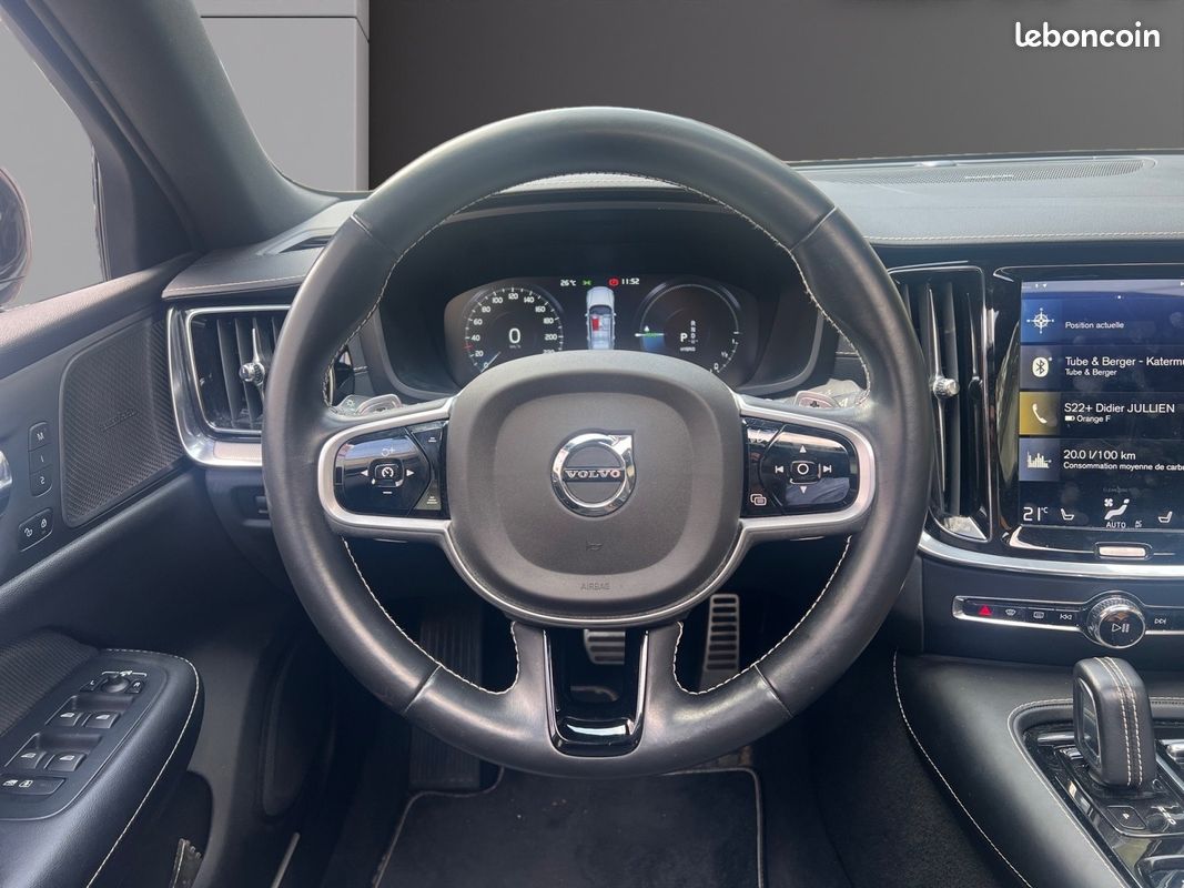VOLVO S60 T8 Twin Engine 318 + 87 ch Geartronic 8 Polestar Engineered, Toit Ouvrant, Sièges et Volant Chauffa (image 10)