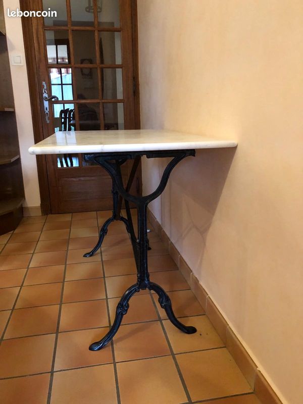 Table bistrot fonte et marbre parfait état (image 2)