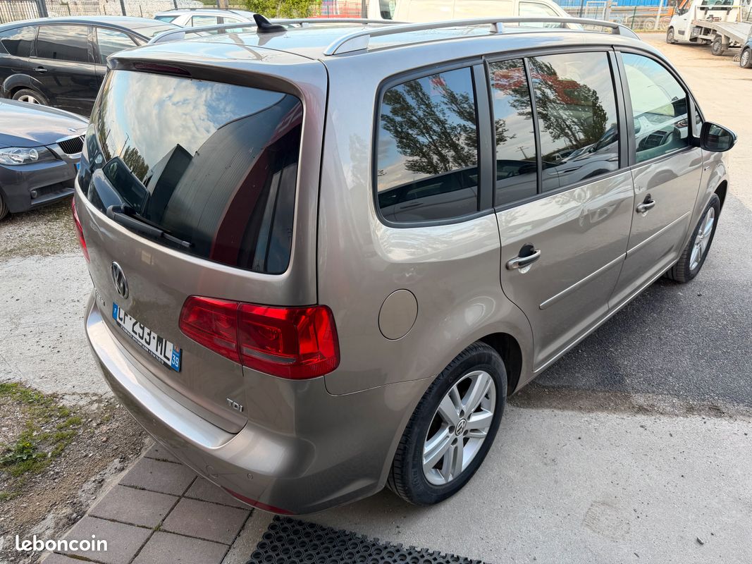 Volkswagen touran i phase 3 match 1.6 tdi 105 cv (image 4)