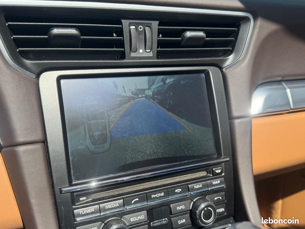 Porsche 911 TARGA 4 3.4i 350 PDK (image 21)