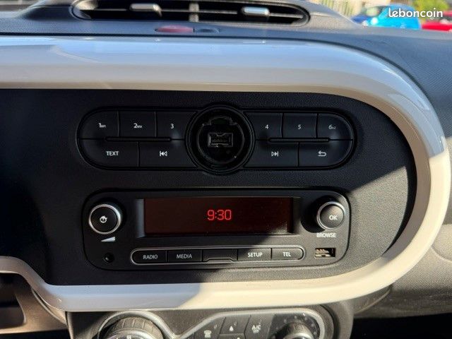Renault TWINGO III 0.9 TCE 90CH ENERGY INTENS (image 12)