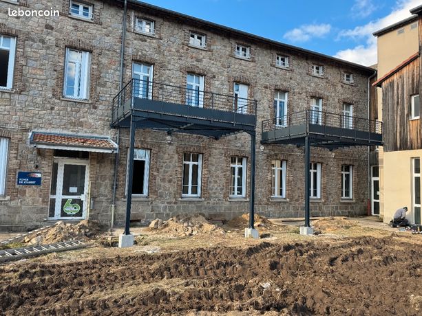 Plateau à aménager 113m2 + terrasse 18m2