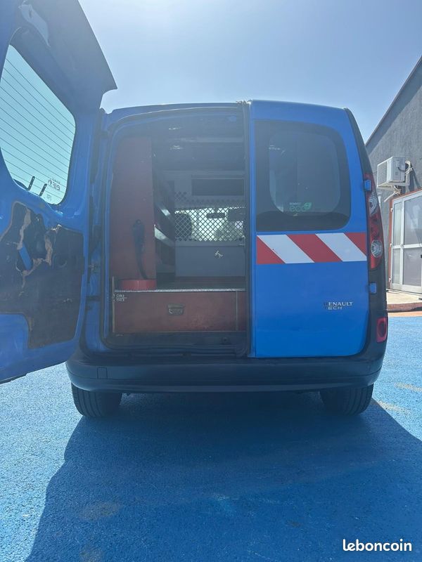 Renault Kangoo Break /Express / RENAULT KANGOO EXPRESS - L1 1.5 DCI 70 ECO2 GENERIQUE (image 9)