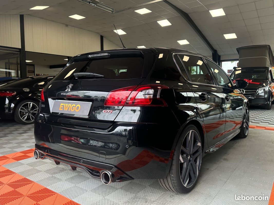 PEUGEOT 308 GTI 1.6 THP 270 by Peugeot Sport (image 6)