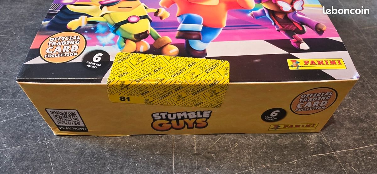 PANINI Stumble Guys Trading Cards 2 Starter Pack (1 classeur + 2 Pochettes + 1 Carte édition limitée