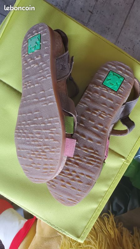 Sandale cuir birkenstock naturalista creeks vans columbia nike (image 4)