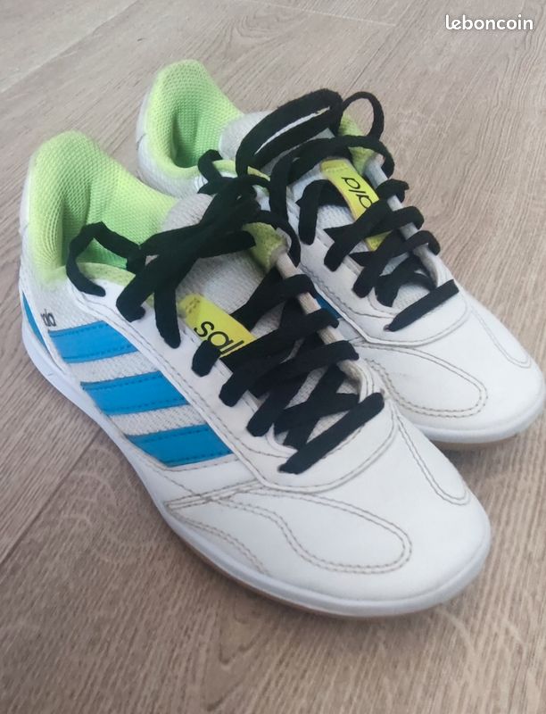 Chaussures de futsal (image 1)
