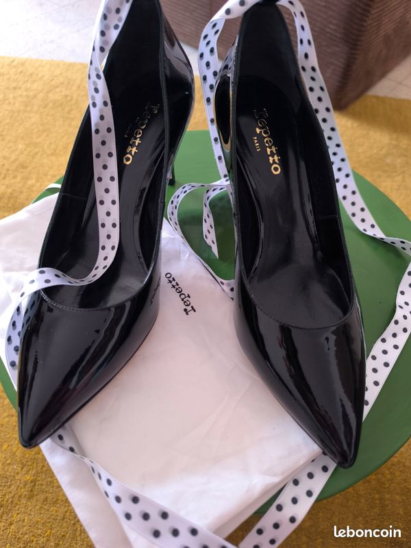 Escarpins Repetto vernies (image 1)
