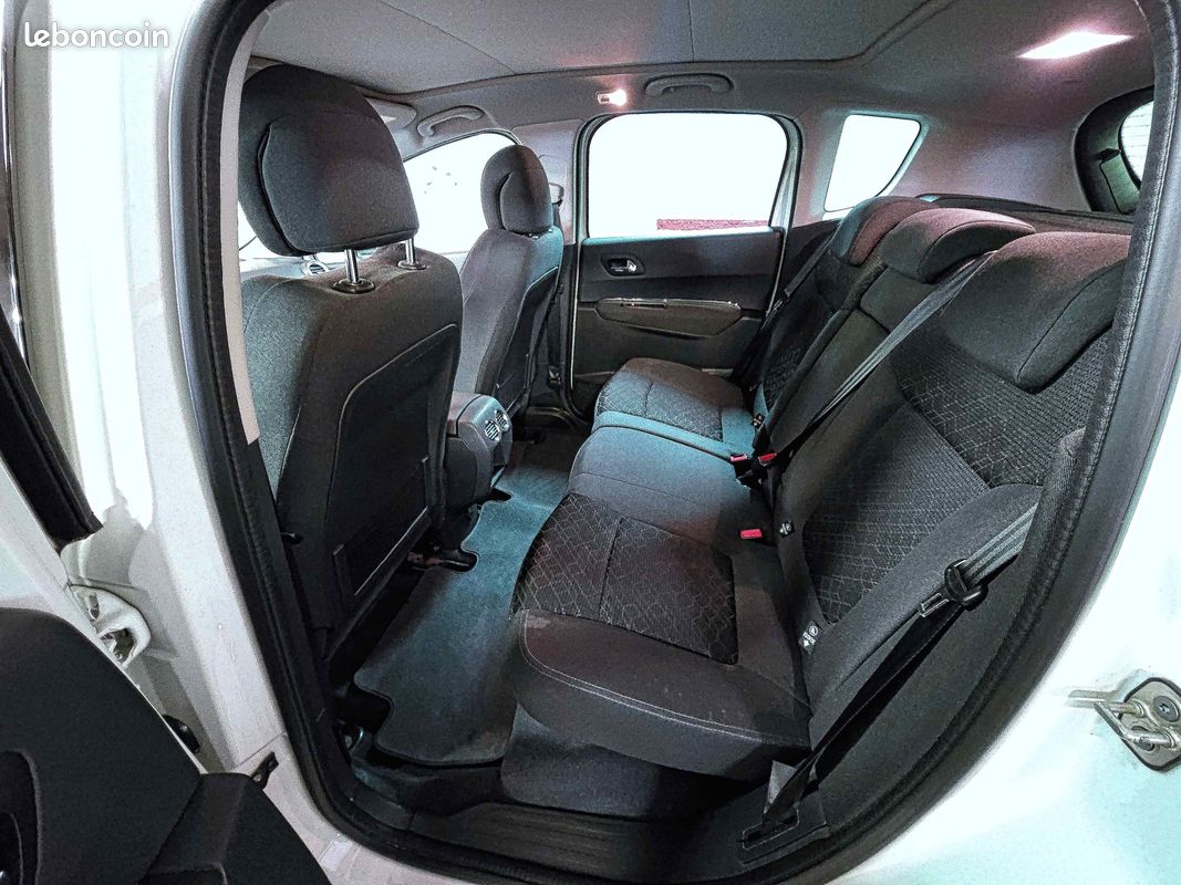 PEUGEOT 3008 I Phase 2 130ch Style BVM6 garantie 12mois (image 21)