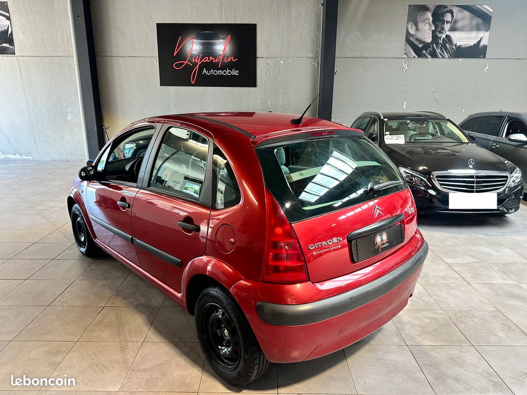 Citroen C3 1.1i 60ch Base BVM "86.736km/Suivi" (image 10)