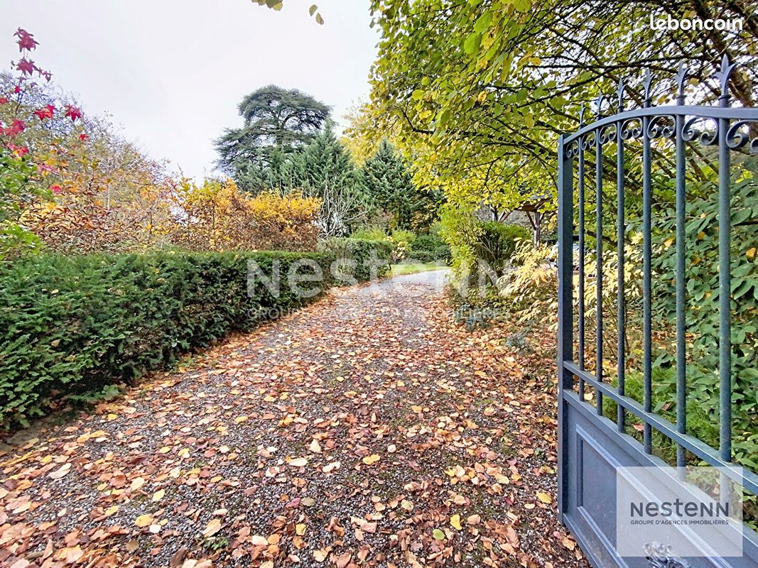 Terrain 980 m² · à Saint-Avertin · 980 m² · 232 500 €