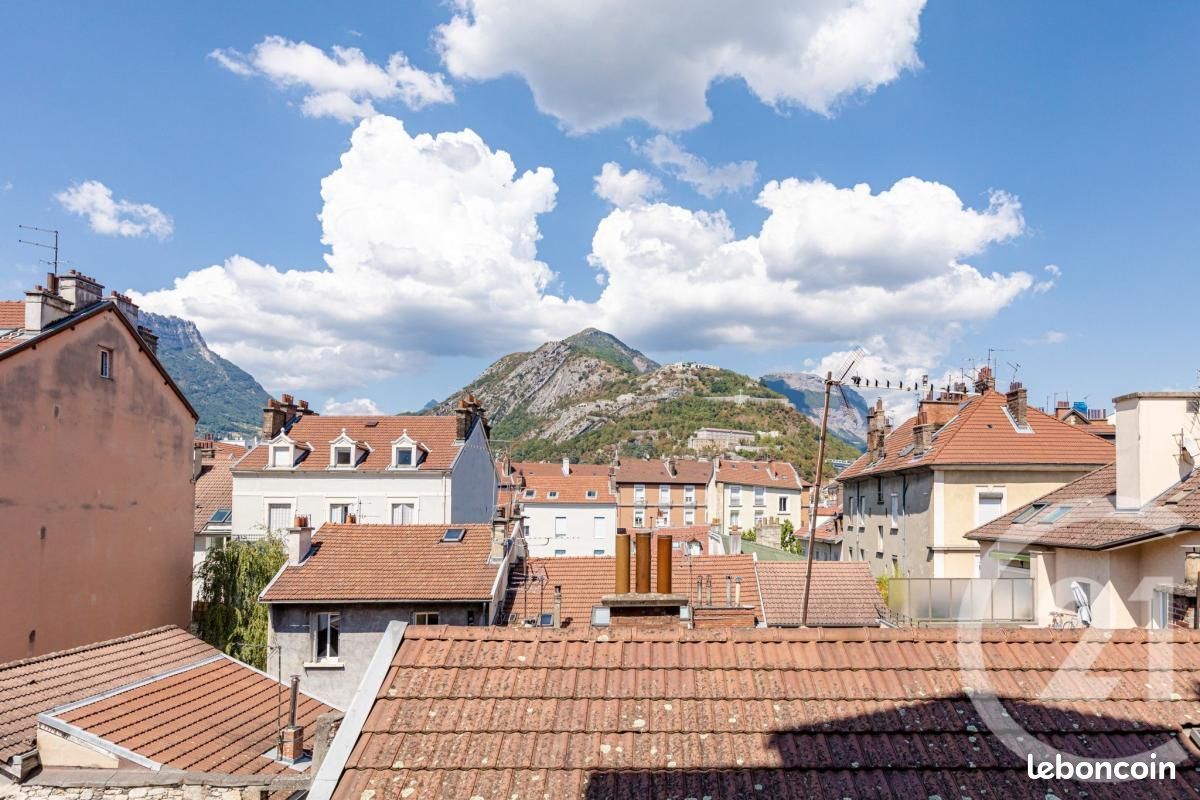 Appartement 3 pièces 57 m² · à Grenoble · 57 m² · 129 000 €