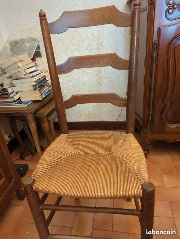 Chaises (image 1)