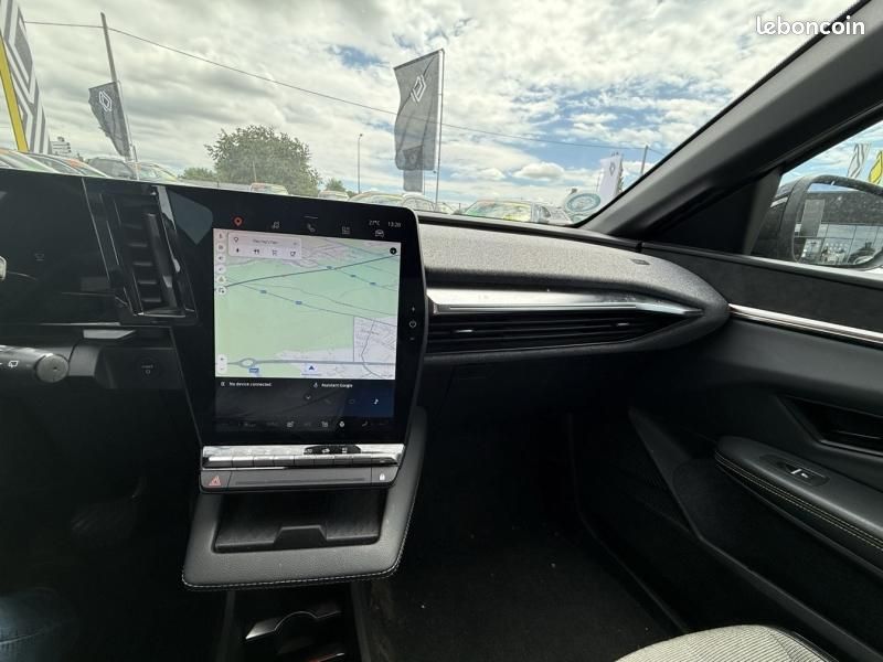 Renault Megane E-Tech Electric EV60 220ch Techno optimum charge (image 16)
