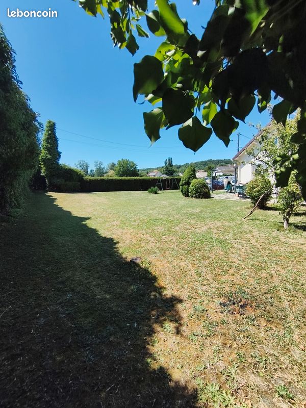 Terrain a vendre · à Brenouille · 55 000 €