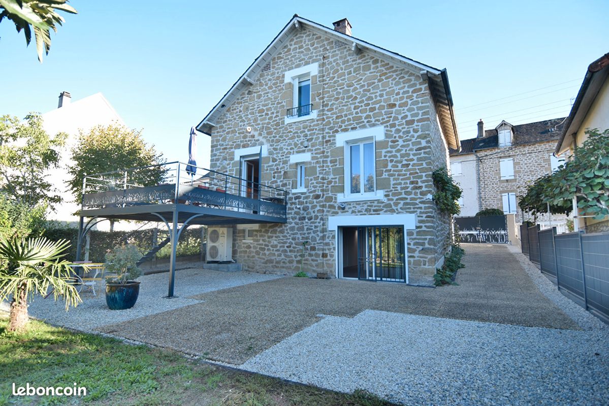 Maison 6 pièces 131 m² · à Brive-la-Gaillarde · 131 m² · 309 000 €