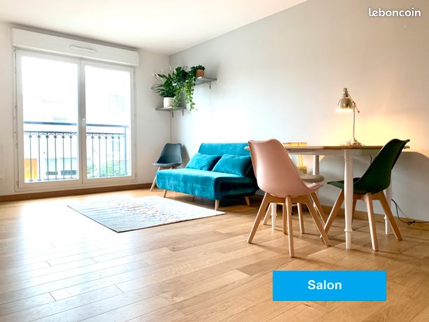 Appartement calme et lumineux en bord des quais de Seine