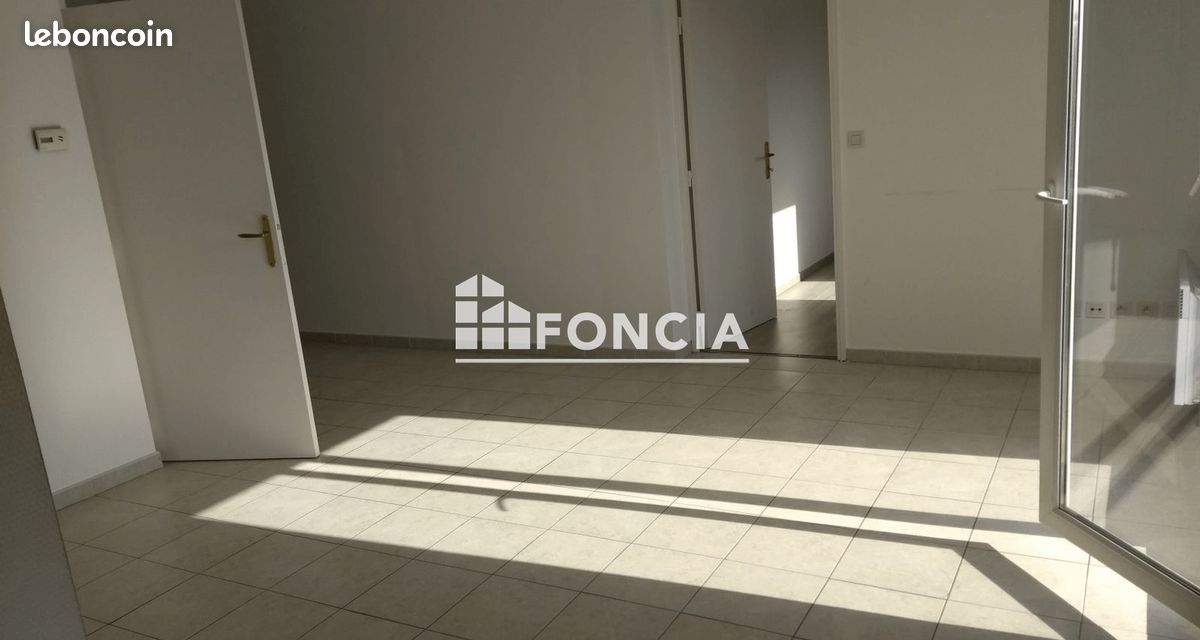 Appartement 2 pièces 53 m² · à Guilherand-Granges · 53 m² · 670 €/mois