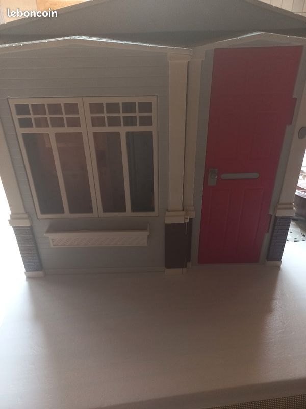Maison barbie neuf bruitage + accesoires (image 1)