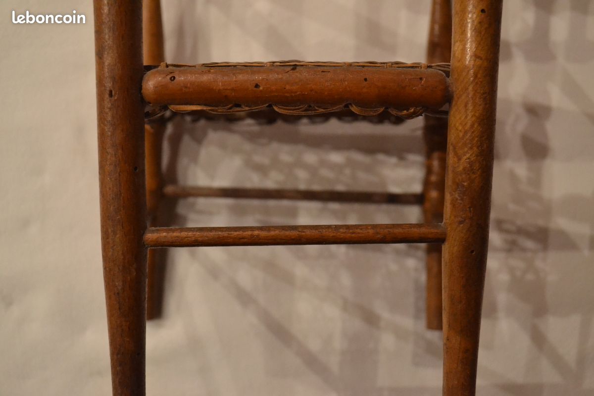 Petit Divan Vintage Pour Poupée Barbie – Échelle 1/6 – Déco Chambre