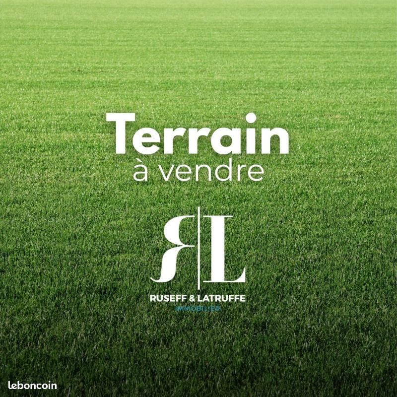 Terrain 604 m² · à Saint-Mayeux · 36 000 €