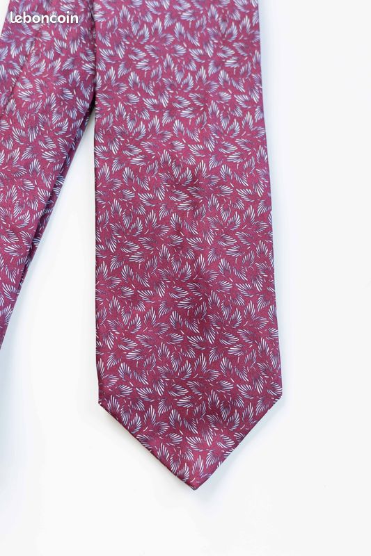 Cravate Lanvin Paris 100% Soie Vintage Rouge - Occasion Parfait état