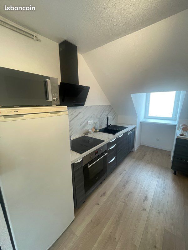 Local commercial 18 pièces 330 m² · à Vichy · 330 m² · 450 000 €