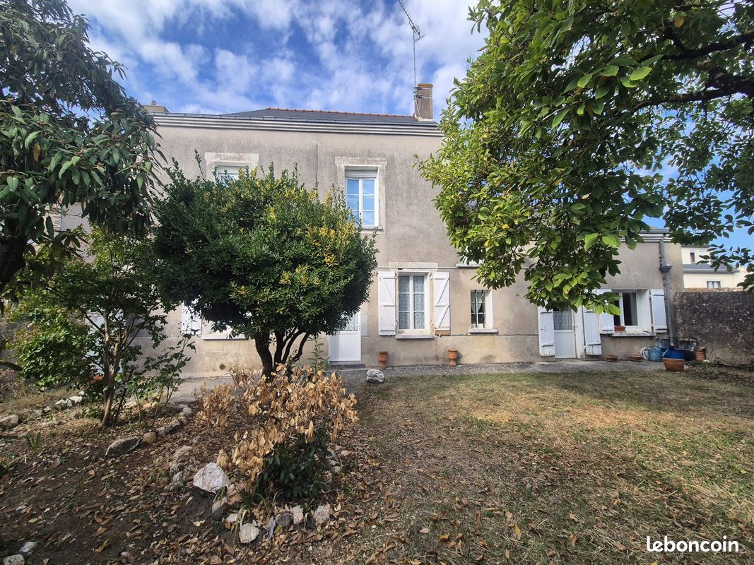 Maison 5 pièces 117 m² · à Candé · 117 m² · 133 000 €