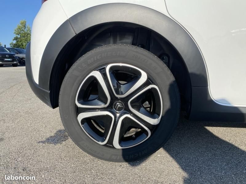 Citroen C3 1.2 PureTech 83ch S&S C-Series 123g (image 24)