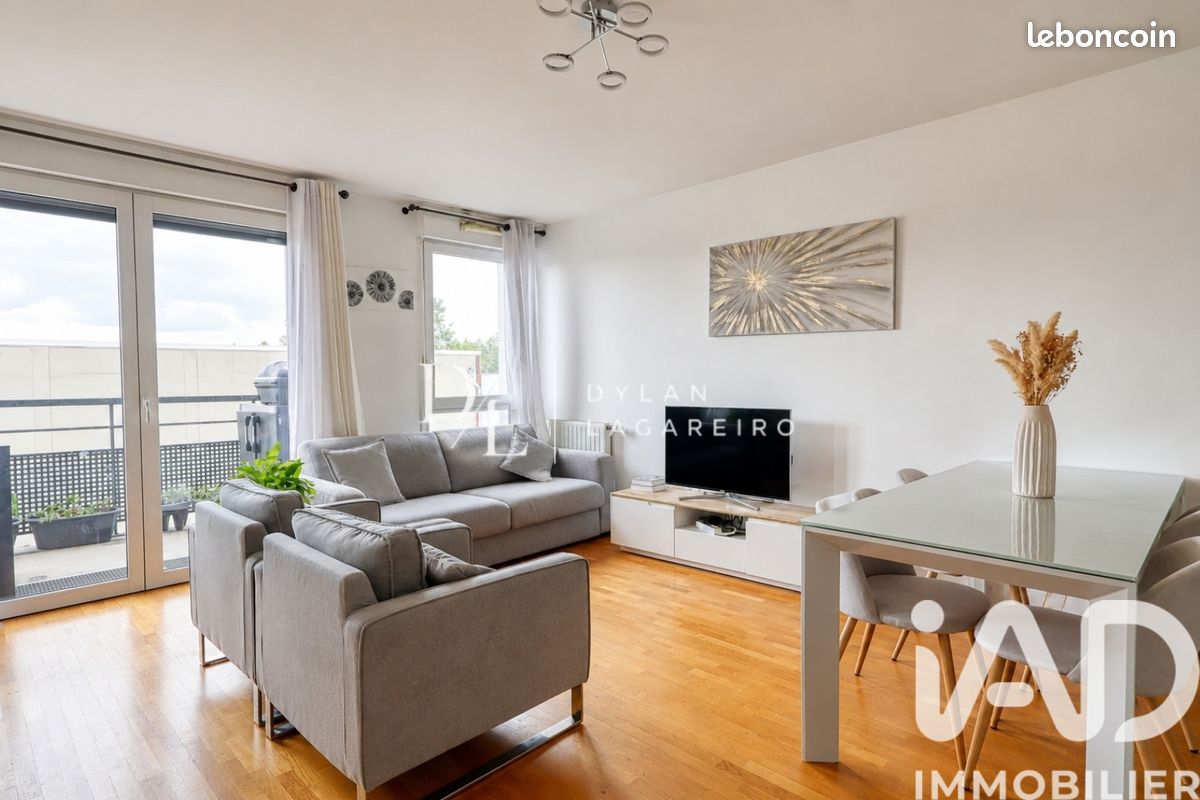 Appartement 3 pièces 67 m² · à Épinay-sur-Seine · 67 m² · 250 000 €